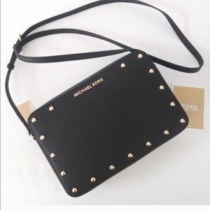 Michael Kors purse- excellent condition, worn once